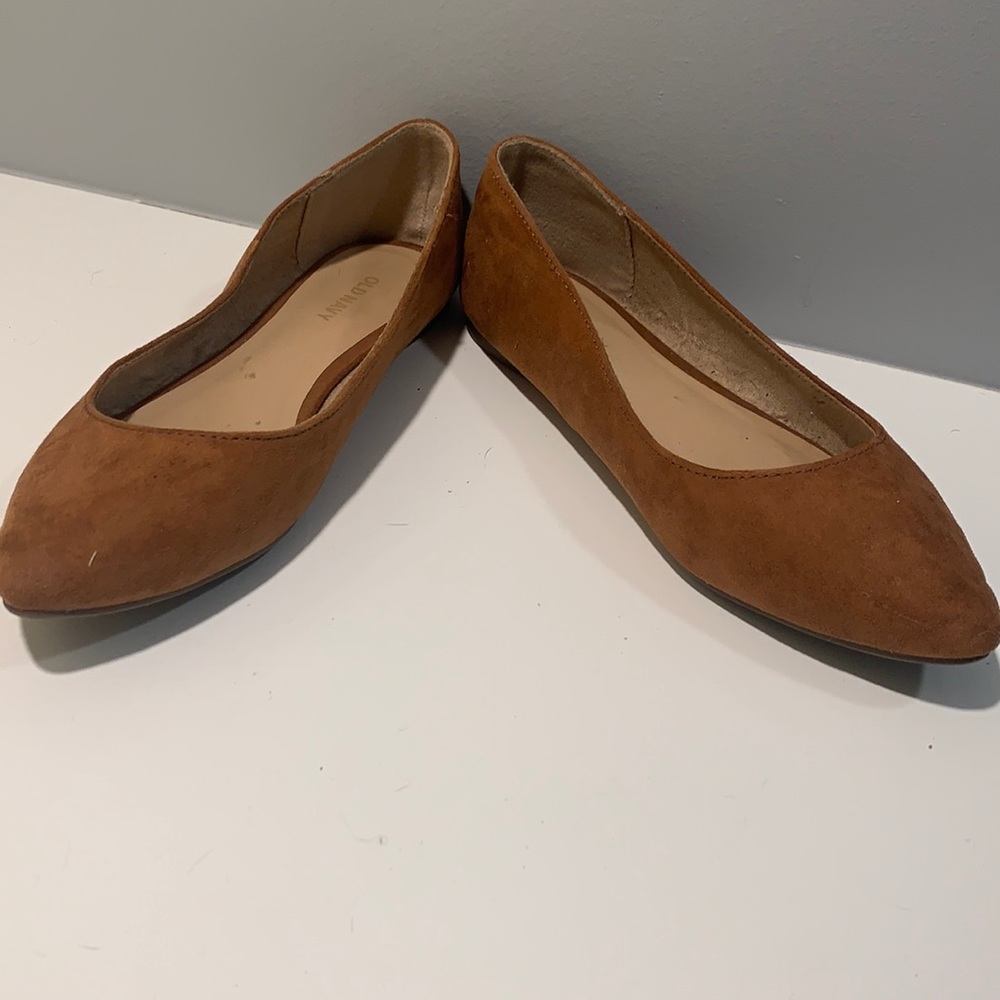 Old Navy chestnut flats size 6.5